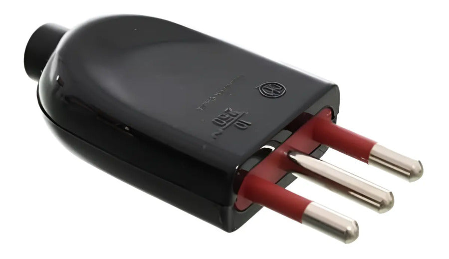 Ficha Macho 3 En Linea 10 Amp Negra
